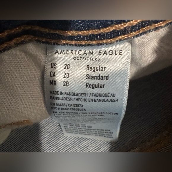 American Eagle Outfitters Dark Blue Boot Cut Jeans - Picture 3 of 4